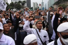 Unjuk Rasa 411 Gerakan...