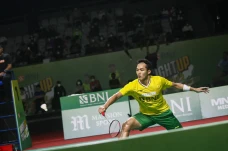 Kalahkan Anthony Ginting,...