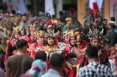 Karnaval Budaya Multi...