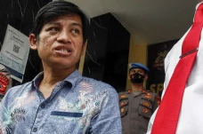 Ini Dia Urip Saputra,...