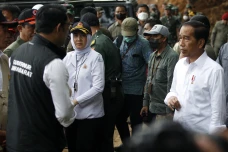 Pastikan Bantuan Tersalurkan,...