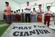 Siswa di Kediri Gelar...