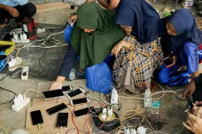 Listrik Masih Padam,...