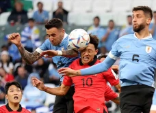Korea Selatan vs Uruguay...