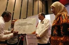 BEI Gelar Literasi Pasar...