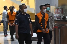 KPK Tetapkan 2 Tersangka...