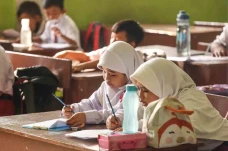 Semangat Siswa SD Pondok...