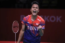 Anthony Ginting Taklukkan...