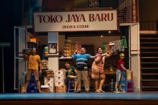 Tangis Tawa Hingga Decak...