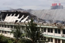Gedung Universitas Abulyamatama...