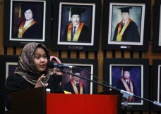 Kepala Divisi Litbang...