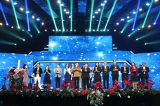 Perayaan Malam Natal...