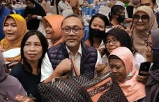 Sambangi Pesantren Darul...
