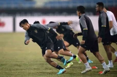 Siap Tempur Lawan Vietnam,...