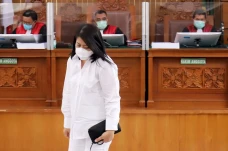 Ekspresi Dingin Putri...