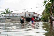 Banjir Landa Kampung...