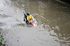Banjir Rendam Permukiman...