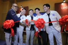 Grand Opening Restoran...