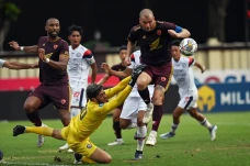 PSM Makassar Benamkan...