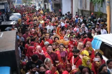 Parade Budaya Perayaan...