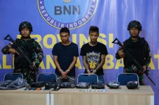 Pamtas Gagalkan Penyelundupan...
