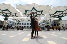 Wisata Payung Madinah...