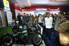 Presiden Jokowi Buka...