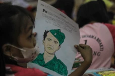 Ratusan Anak Ikuti Lomba...