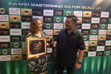 MNC Life Raih Penghargaan...