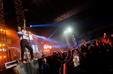 Aksi Panggung Slank...