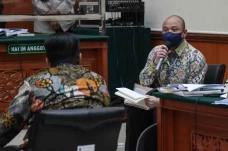 JPU Hadirkan Saksi dari...