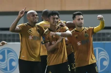 Bhayangkara FC Menang...