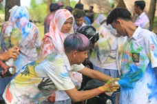 Aksi Coret Baju Sekolah...