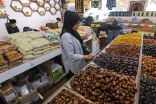 Berkah Ramadhan, Omzet...