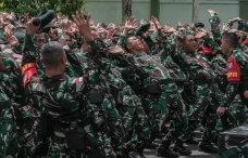Pelepasan Pasukan TNI...