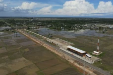Jalur KA Makassar-Parepare...