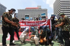 Aksi Aliansi Mahasiswa...