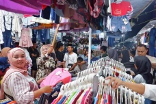 Berburu Baju Lebaran...