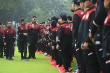 Jokowi Lepas 599 Atlet...