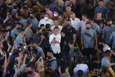 Pesona Kharisma Jokowi...