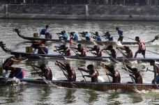Lomba Dayung Perahu...