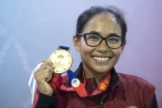 Dwi Rahayu Pitri Raih...