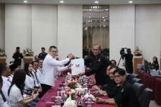 Partai Perindo Resmi...