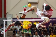 Tim Sepak Takraw Beregu...