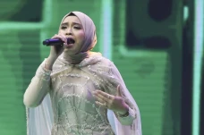 Salma Salsabil Juarai...