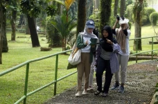 Pengamatan dan Pencatatan...