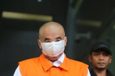 Albasri Divonis 4 Tahun...