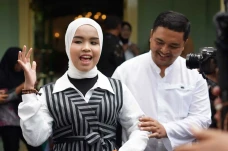 Senyum Sumringah Putri...