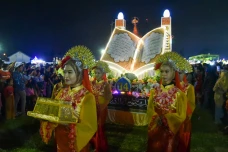 Pawai Takbir Akbar di...