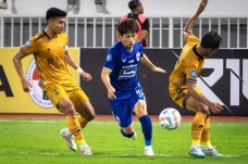 PSIS Semarang Kalahkan...